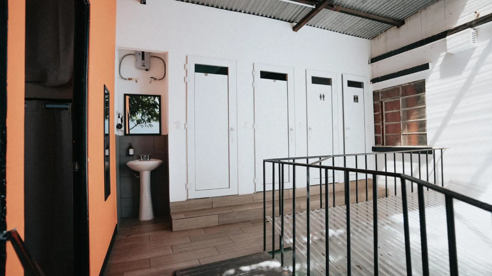 Hotel Tequila Sunrise Hostel Guatemala City